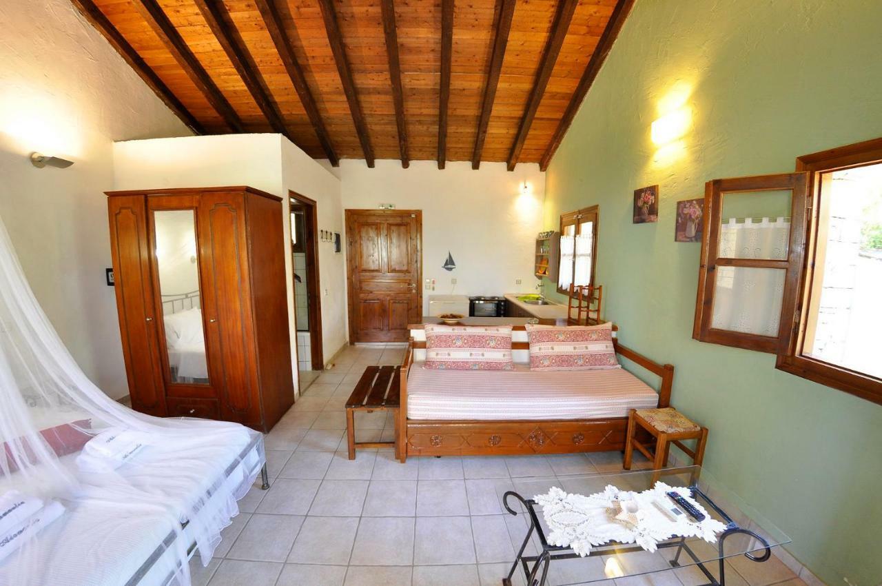 Adamantia Hotel Gaios Extérieur photo