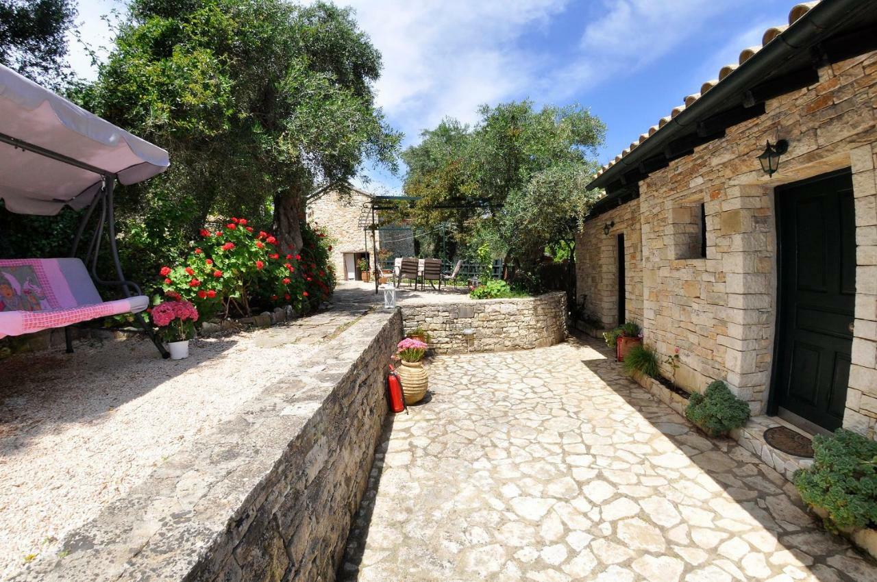 Adamantia Hotel Gaios Extérieur photo